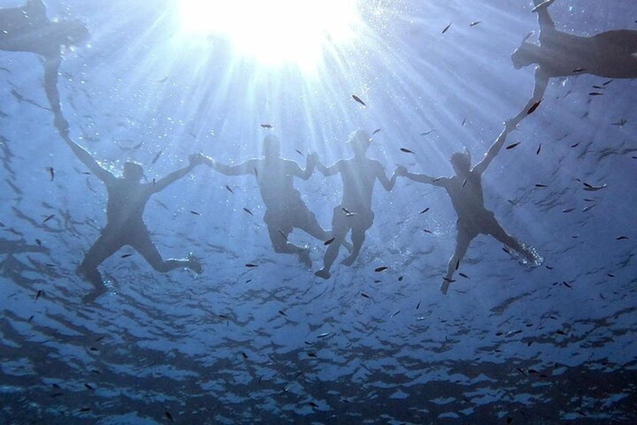 Tour in barca avventura dell'Isola d'Elba per piccoli gruppi e cena al tramonto — 2