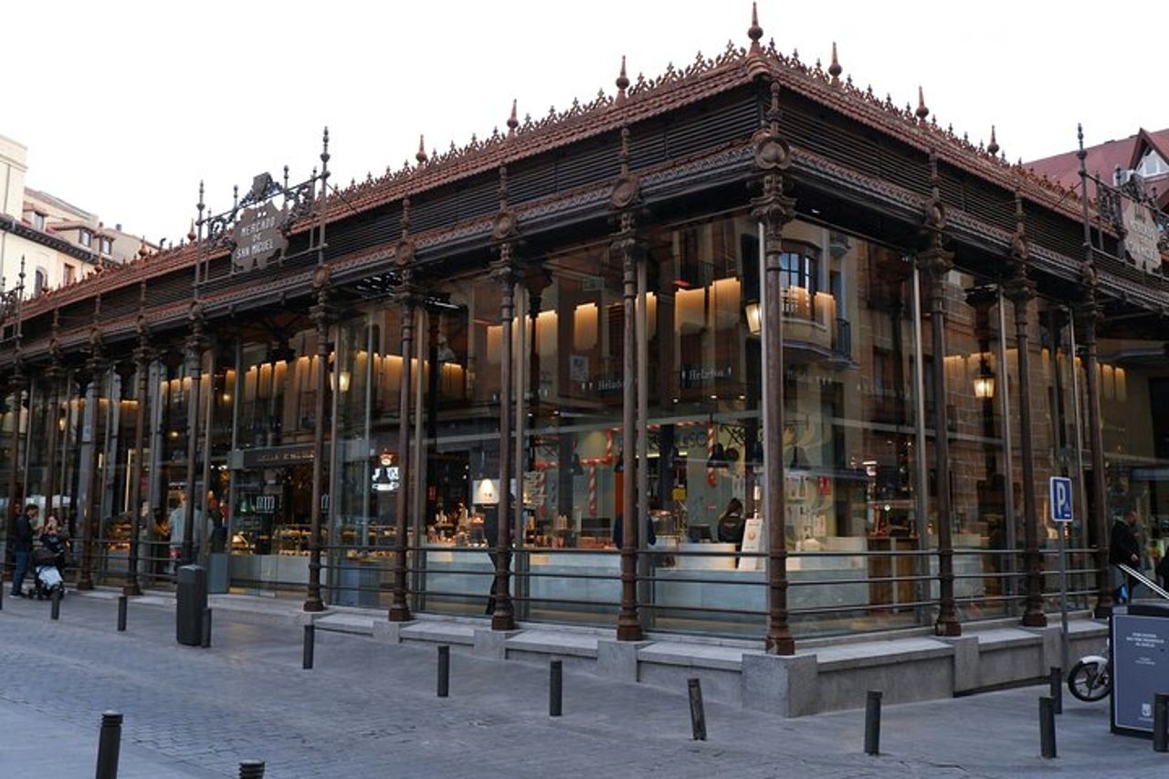 Madrid : tour a piedi di La Latina con bevande e tapas tradizionali — 8