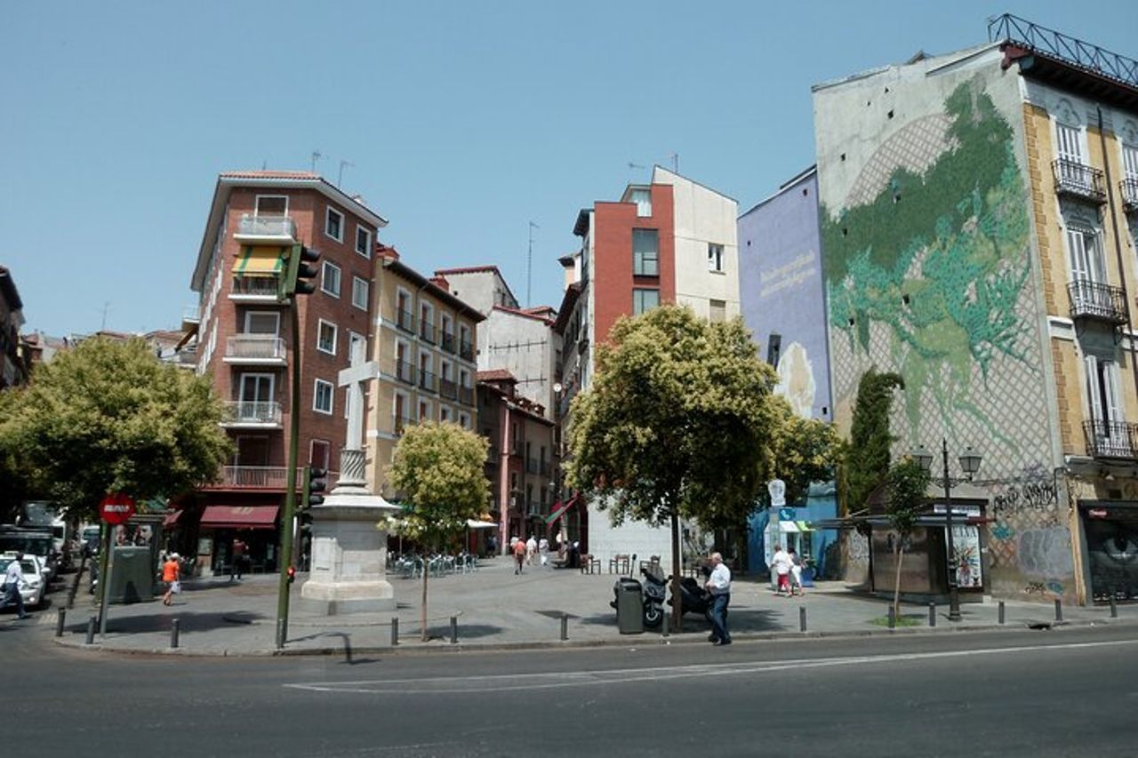 Madrid : tour a piedi di La Latina con bevande e tapas tradizionali — 4