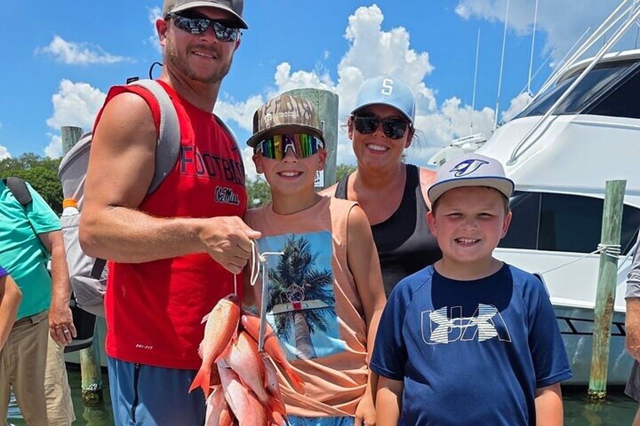 6 ore di pesca in barca per famiglie a Destin — 6