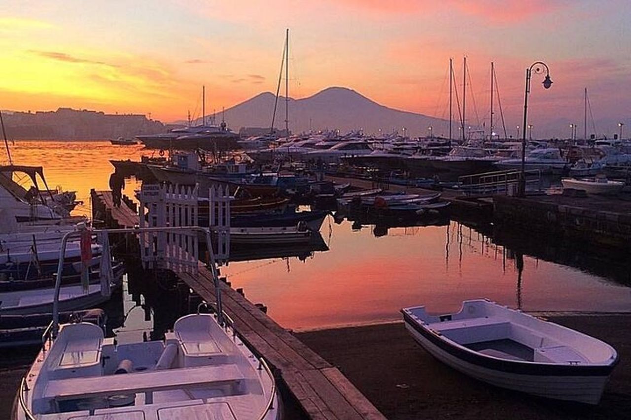 Da Napoli a Pompei, Cetara e Salerno 8 ore di viaggio — 8