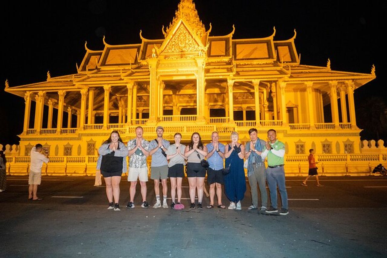 Phnom Penh Sera Foodie Vespa Tour / Tuk Tuk Disponibile — 6