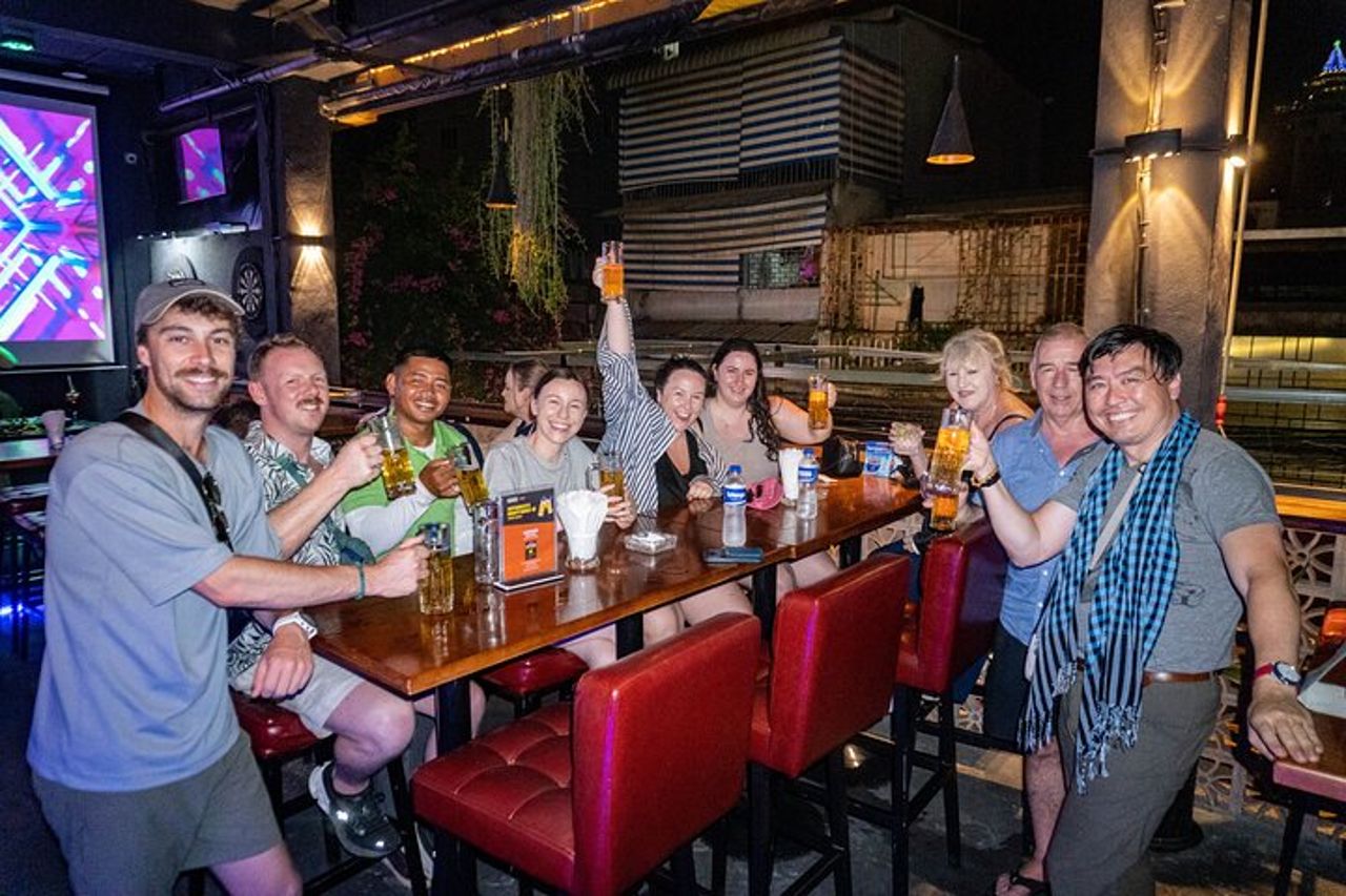 Phnom Penh Sera Foodie Vespa Tour / Tuk Tuk Disponibile — 3