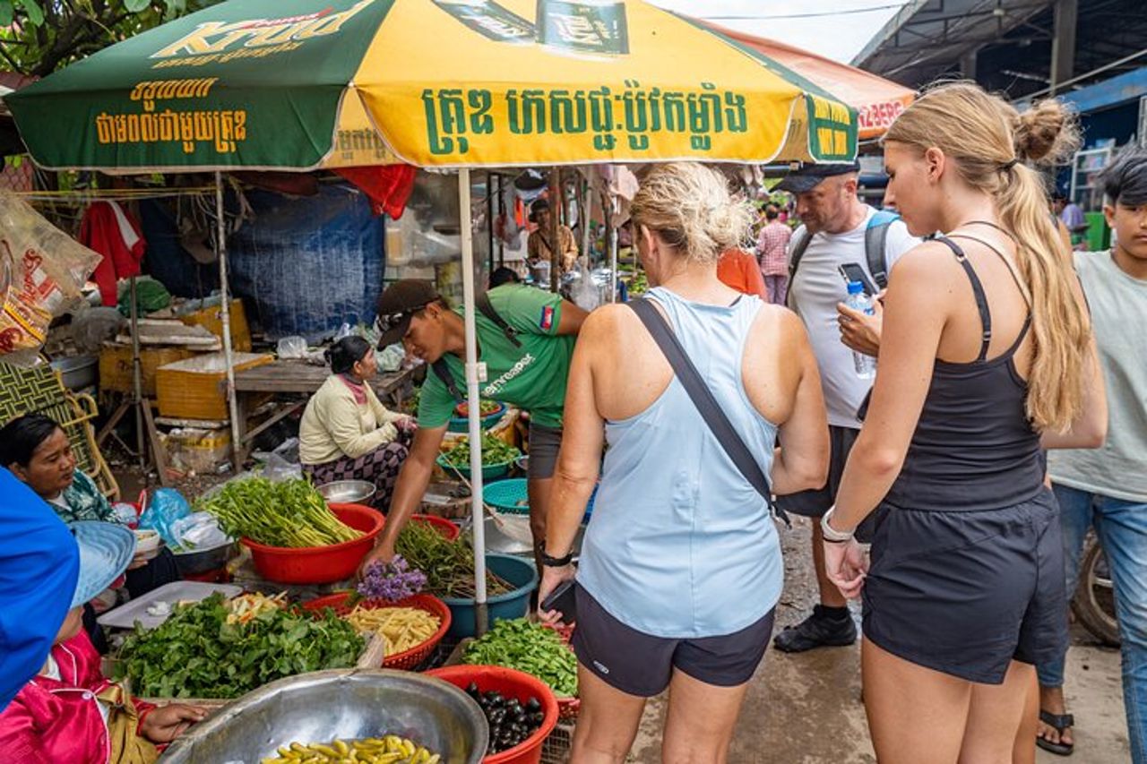 Phnom Penh Silk Island Bike Tour / E-Bike o Tuk Tuk — 4