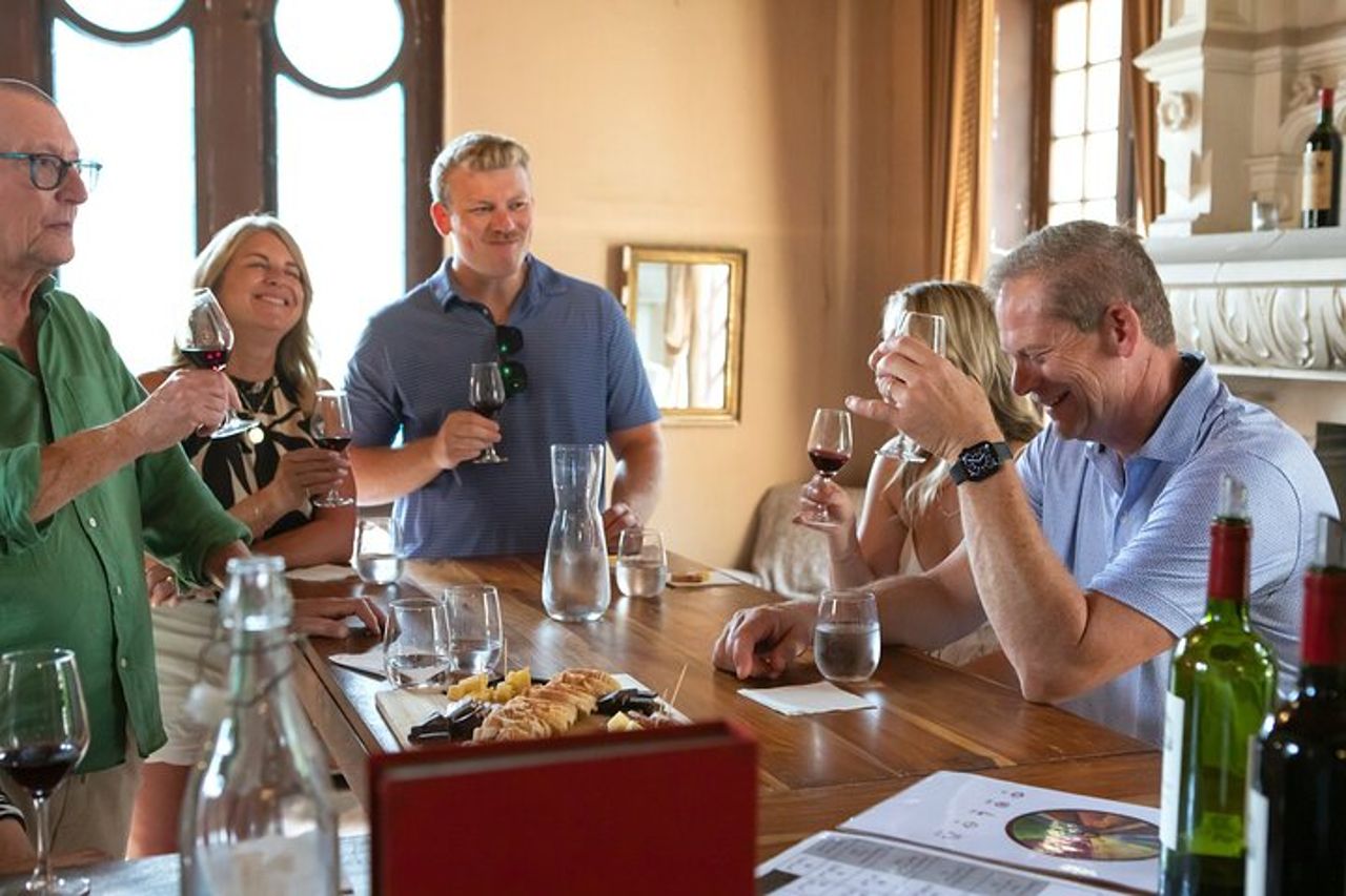 Medoc o Saint Emilion degustazione di vini e castello da Bordeaux — 8