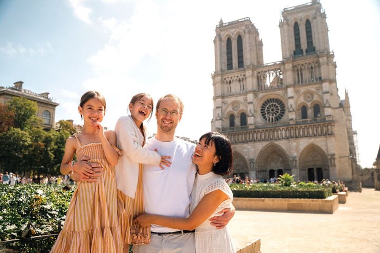 Tour a piedi dei punti salienti del quartiere latino con ingresso a Notre Dame — 4