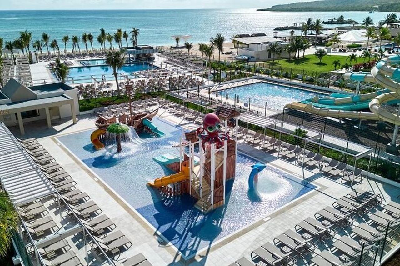 Montego Bay Giamaica Airport Transfer a Riu Aquarelle Falmouth