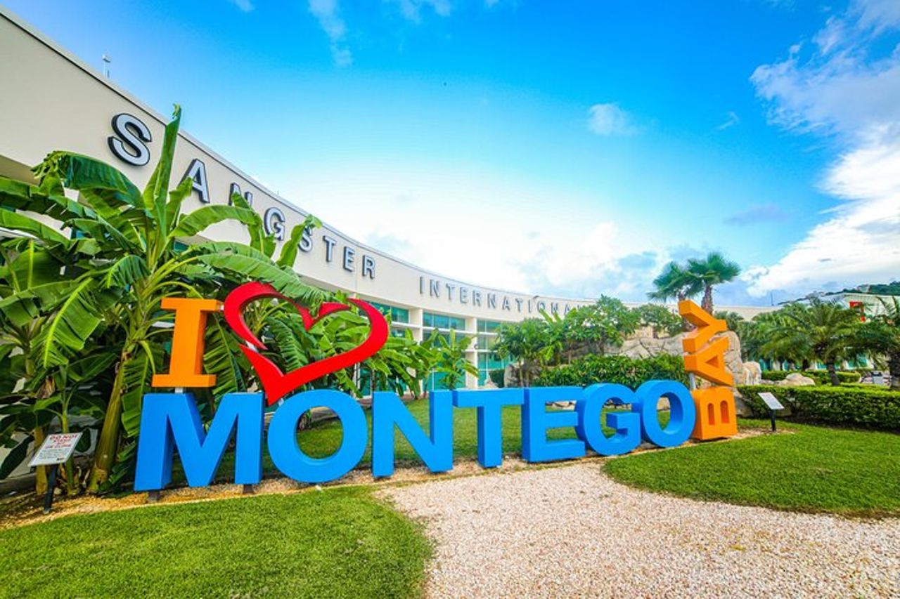 Montego Bay Giamaica Airport Transfer a Riu Aquarelle Falmouth — 5