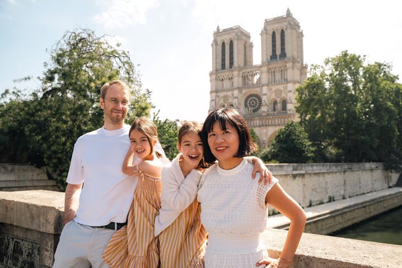 Tour a piedi dei punti salienti del quartiere latino con ingresso a Notre Dame — 2