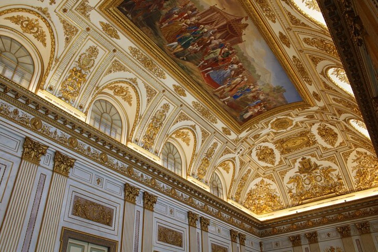 Tour privato della Reggia di Caserta da Napoli con Guida, Autista — 6