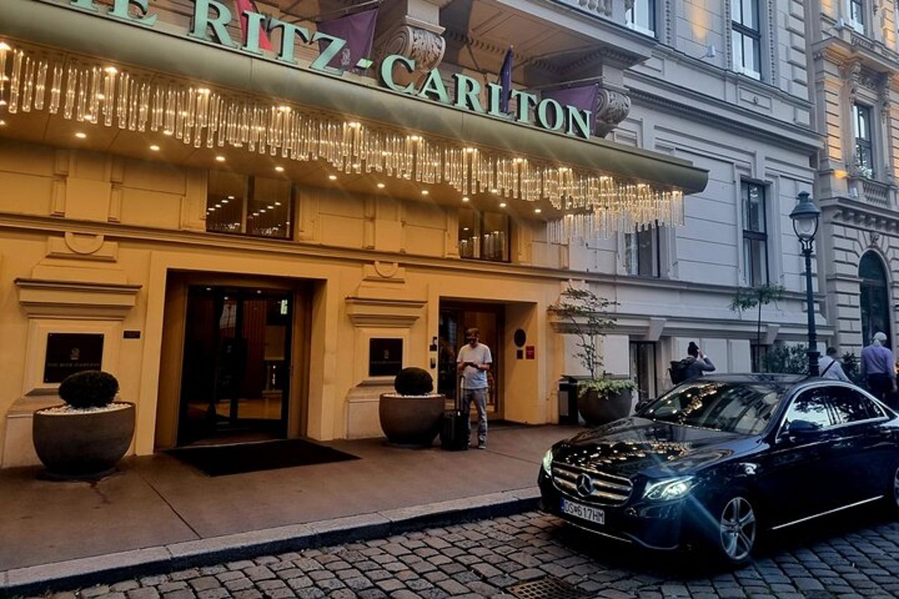 Budapest Airport transfer — 2