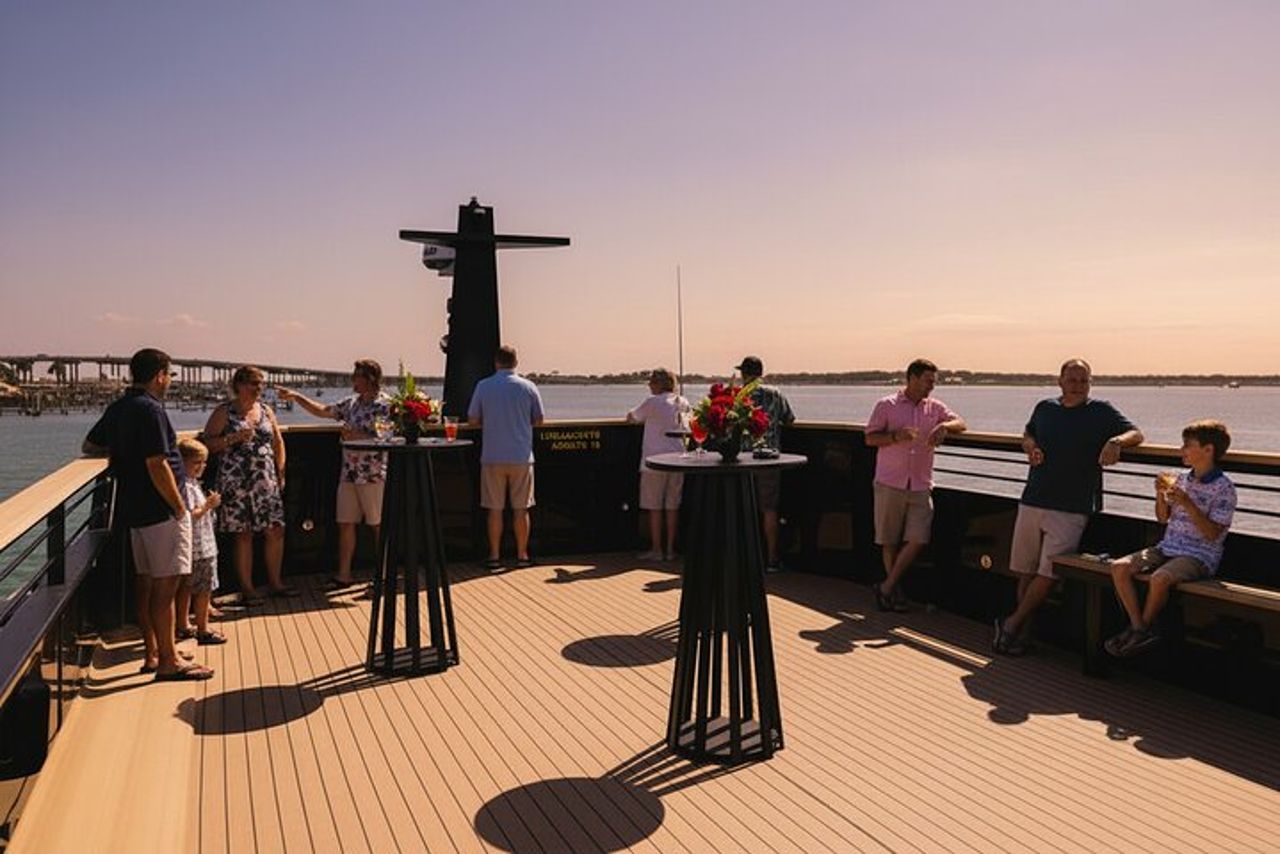 Sandestin Sunset Eco-Delphin Cruise a bordo di Sol y Luna — 5