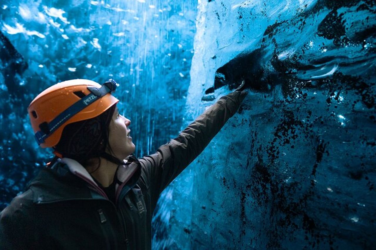 Sólheimajökull Blue Ice Cave & Glacier Walk — 2