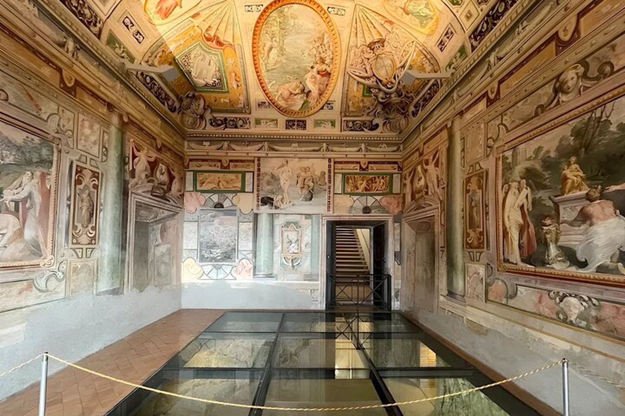 Tour di mezza giornata a Tivoli in villa Adriana o villa d'Este — 3