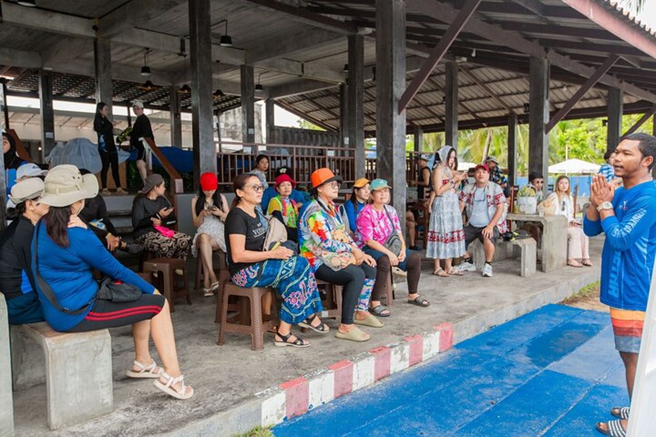 Vibrante Surin Islands Snorkel Catamarano da Khao Lak — 9