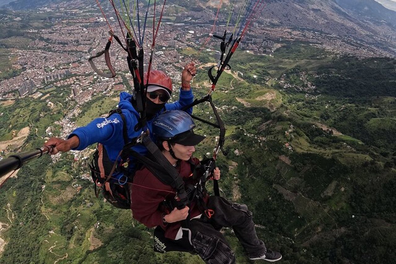 Escursione in volo in parapendio su Medellín — 4