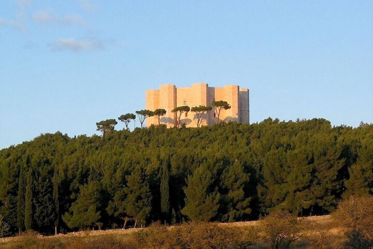Tour privato del patrimonio UNESCO a Castel del Monte e Matera — 4