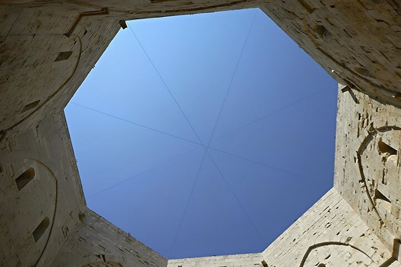 Tour privato del patrimonio UNESCO a Castel del Monte e Matera — 5