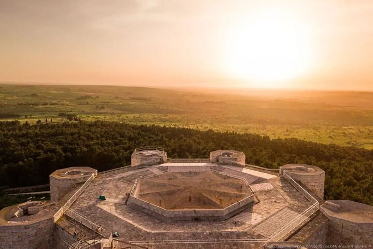 Tour privato del patrimonio UNESCO Castel del Monte e Alberobello — 5