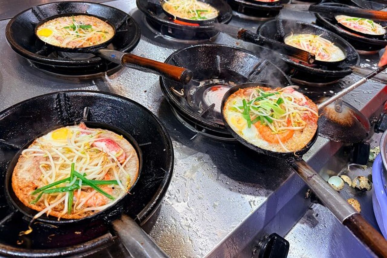 Nha Trang Degustazione di cibo locale e tour turistico in scooter — 3