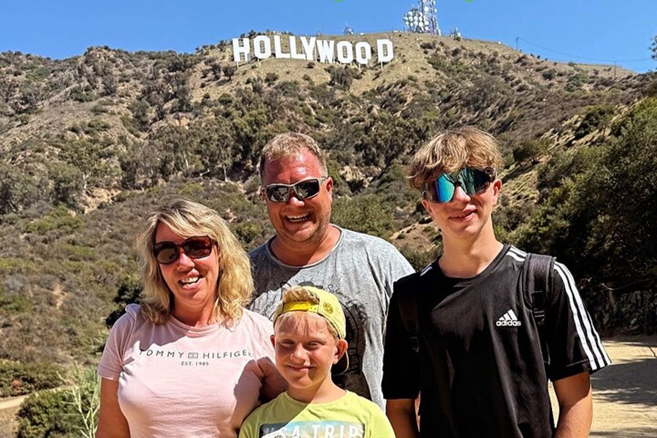 Tour pomeridiano condiviso di 4 ore con Hollywood Sign e Star Homes — 2