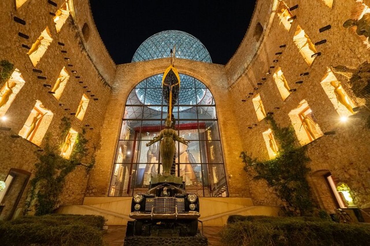 Biglietto d'ingresso al Teatro e Museo di Figueres Dalí — 8