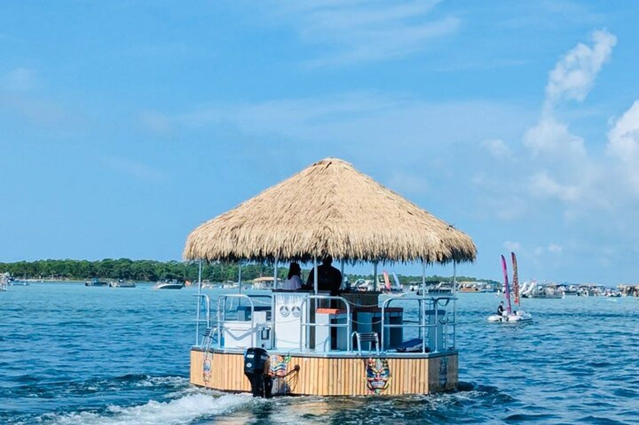 1,5 ore Tiki Boat Harbor e crociera sui delfini Destin FL — 3