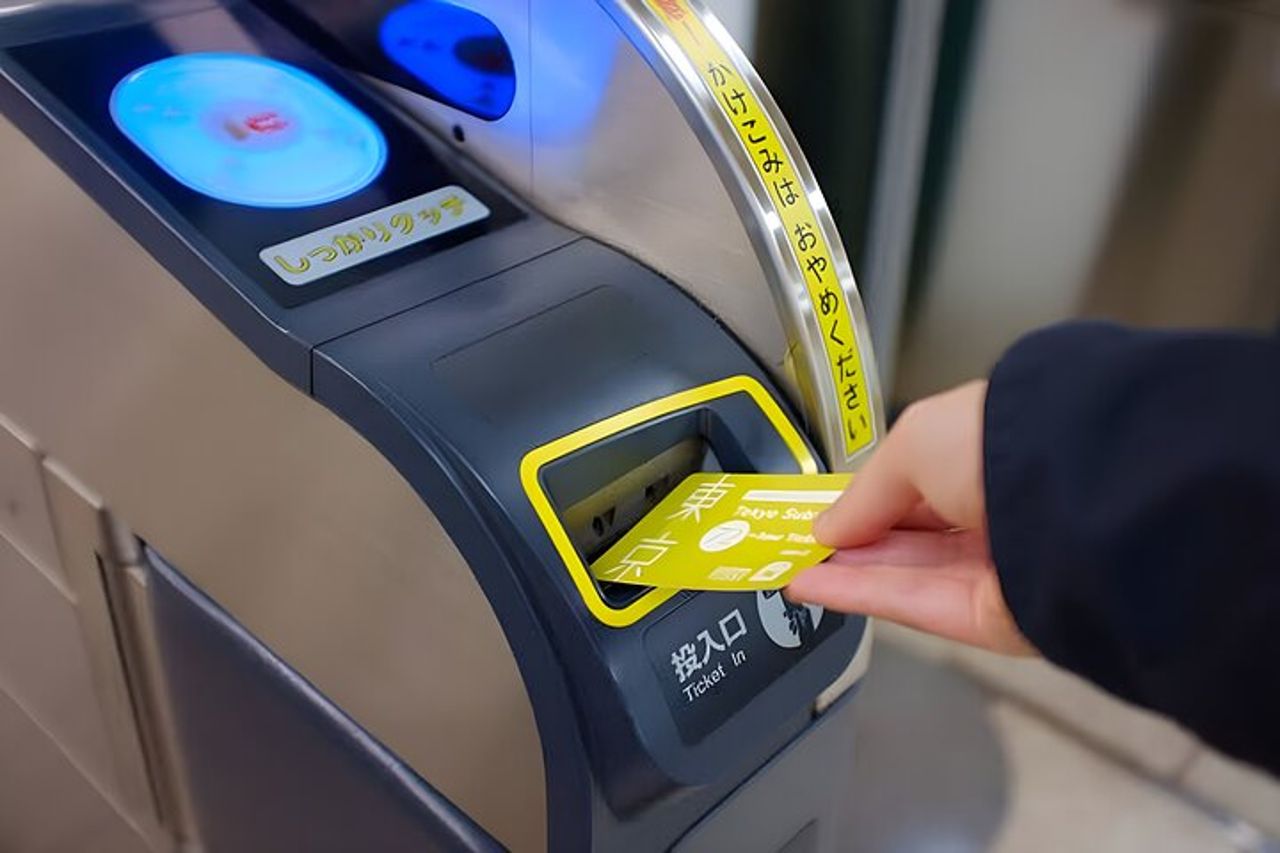 Biglietto Tokyo Disneysea e pass opzionale per la metropolitana di Tokyo — 4