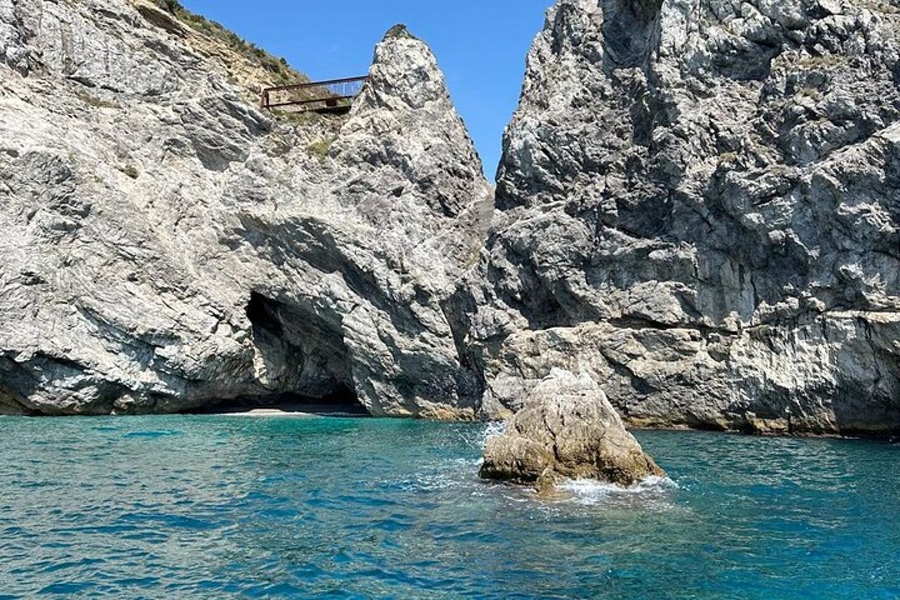 Tour privato in barca della Costiera Amalfitana da Amalfi — 2