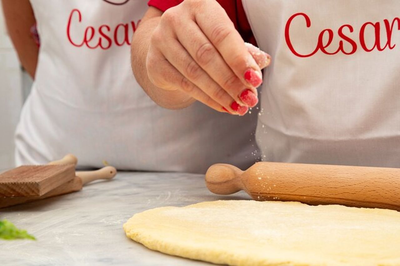 Panzerotti da zero: vera esperienza pugliese a casa nostra — 4