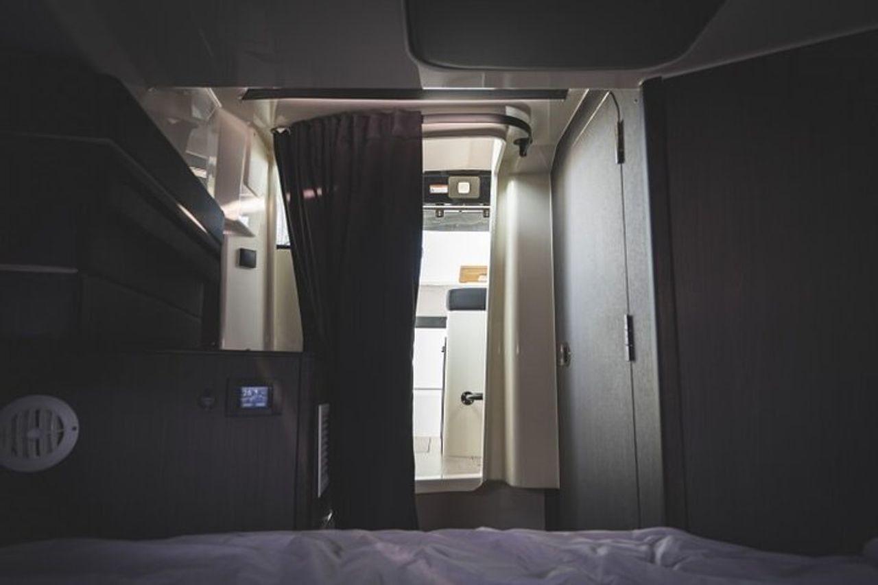 Tour privato in barca ad alta velocità della Costiera Amalfitana di 4 ore da Salerno — 5