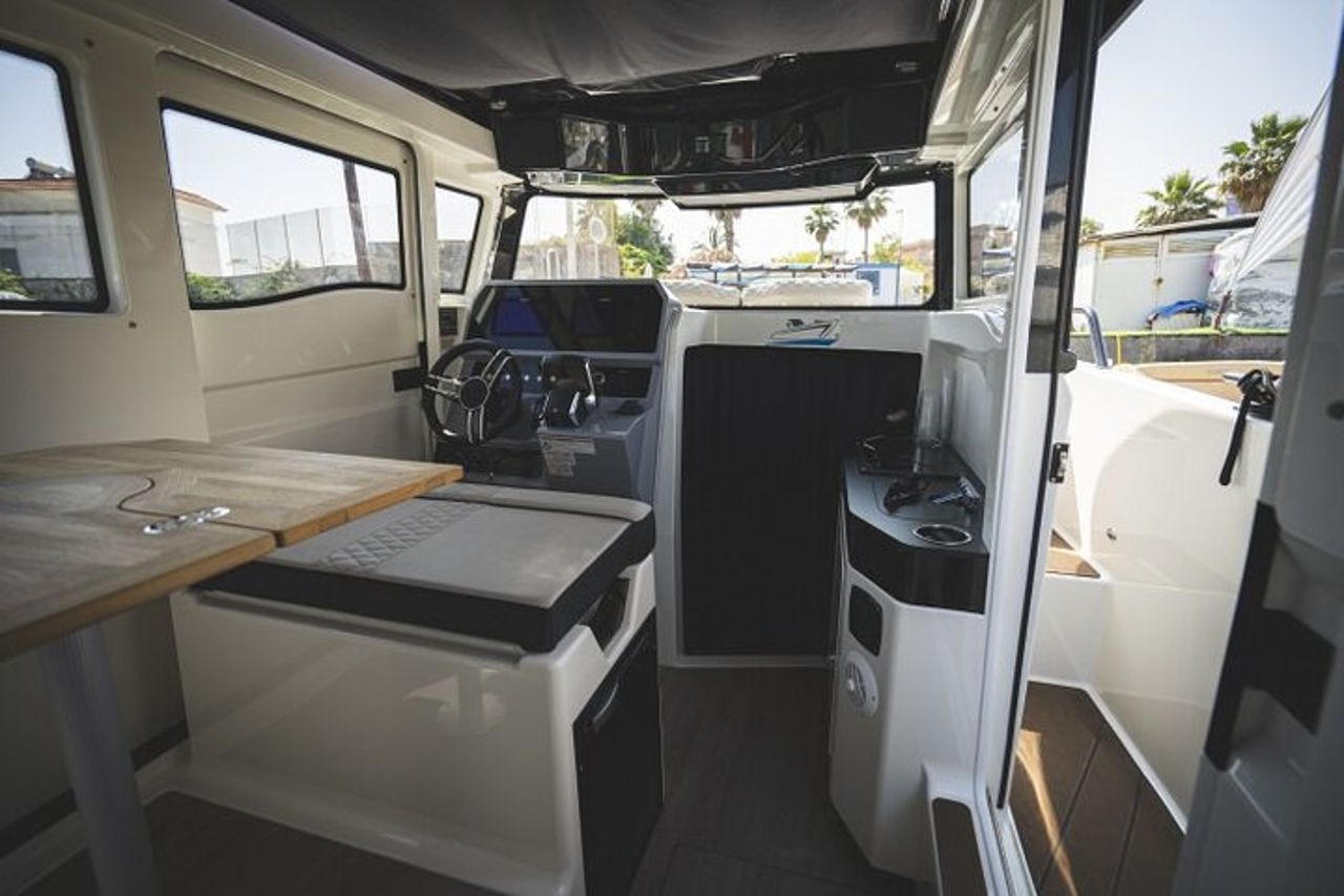 Tour privato in barca ad alta velocità della Costiera Amalfitana di 4 ore da Salerno — 6