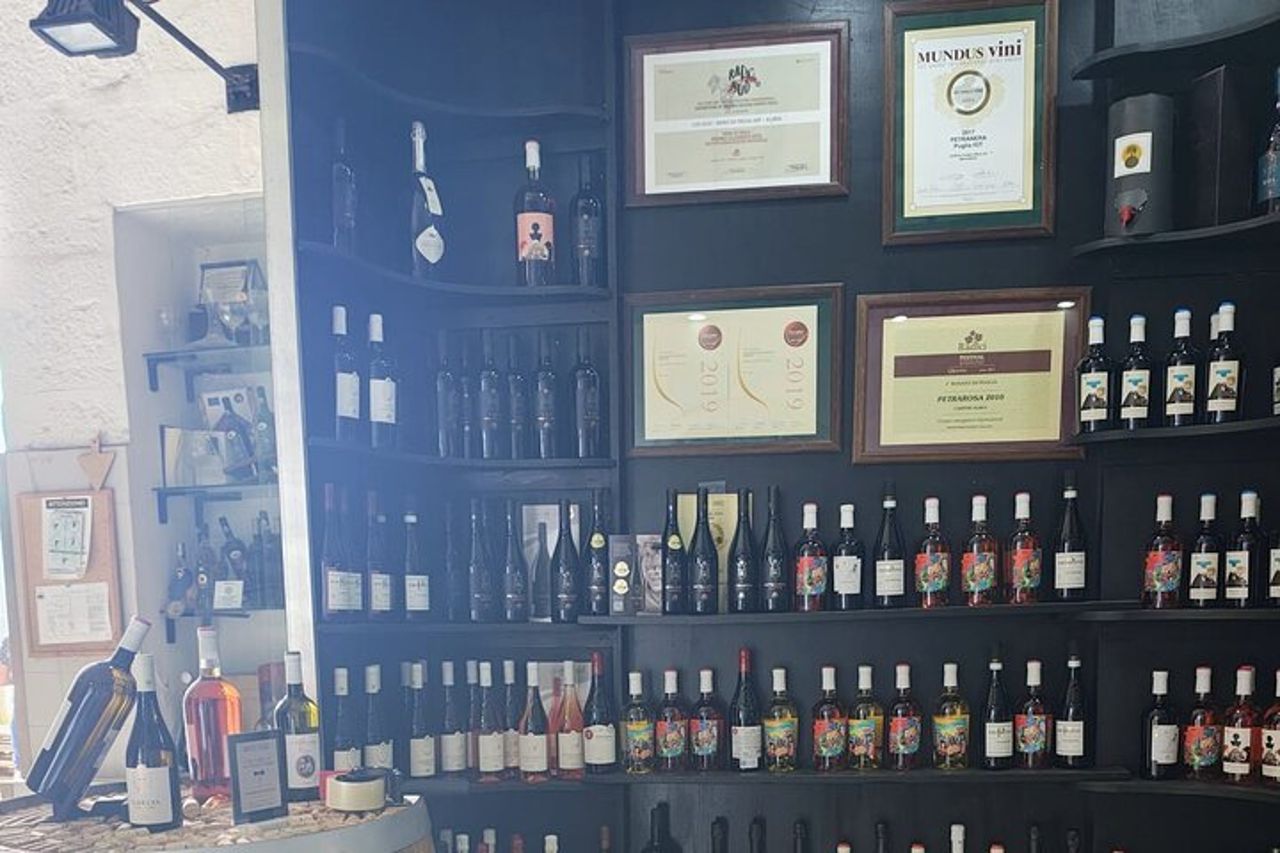 Trulli e Vino : Alberobello e Locorotondo Tour per Piccoli Gruppi — 8