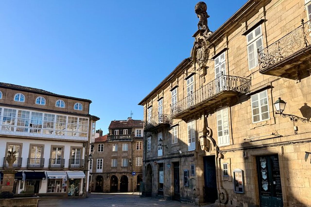 Tour storico a piedi di Santiago de Compostela in piccoli gruppi — 5