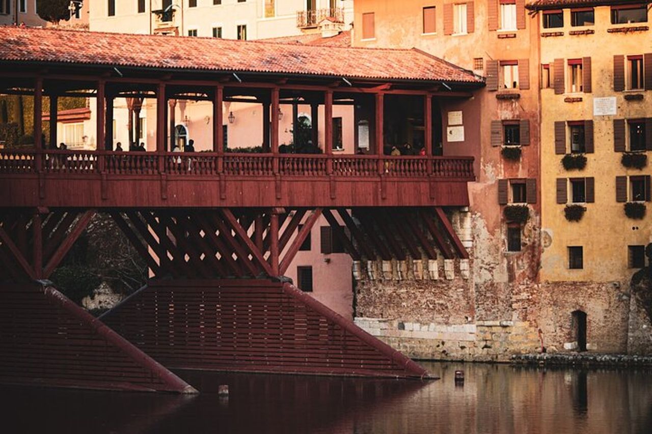 Bassano del Grappa: da Padova, Abano e Montegrotto Terme — 3