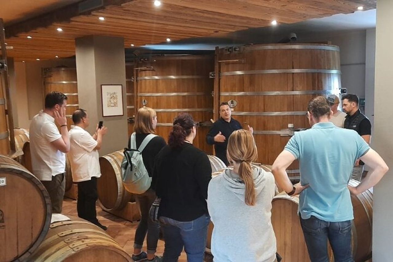 Modena Degustazione di Aceto Balsamico e Museo Enzo Ferrari — 8