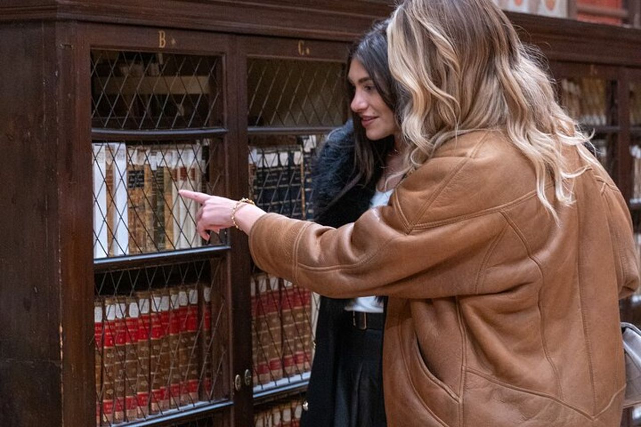 Tour Guidato dell'Archiginnasio in Piccolo Gruppo a Bologna — 6