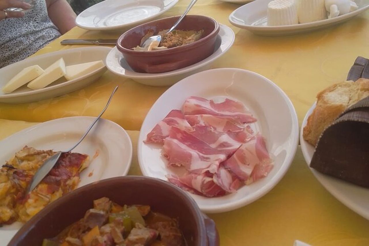 Family ebike tour in Valle d'Itria e degustazione prodotti tipici — 2