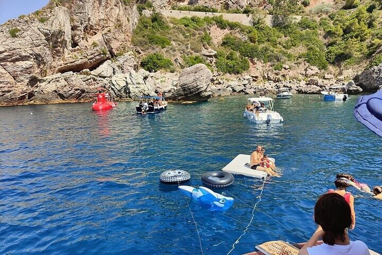 Tour in Barca di Gruppo Letojanni, Taormina e Giardini Naxos — 2