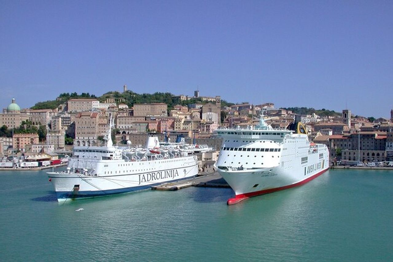Tour privato di Ancona e del Conero Rivera — 7