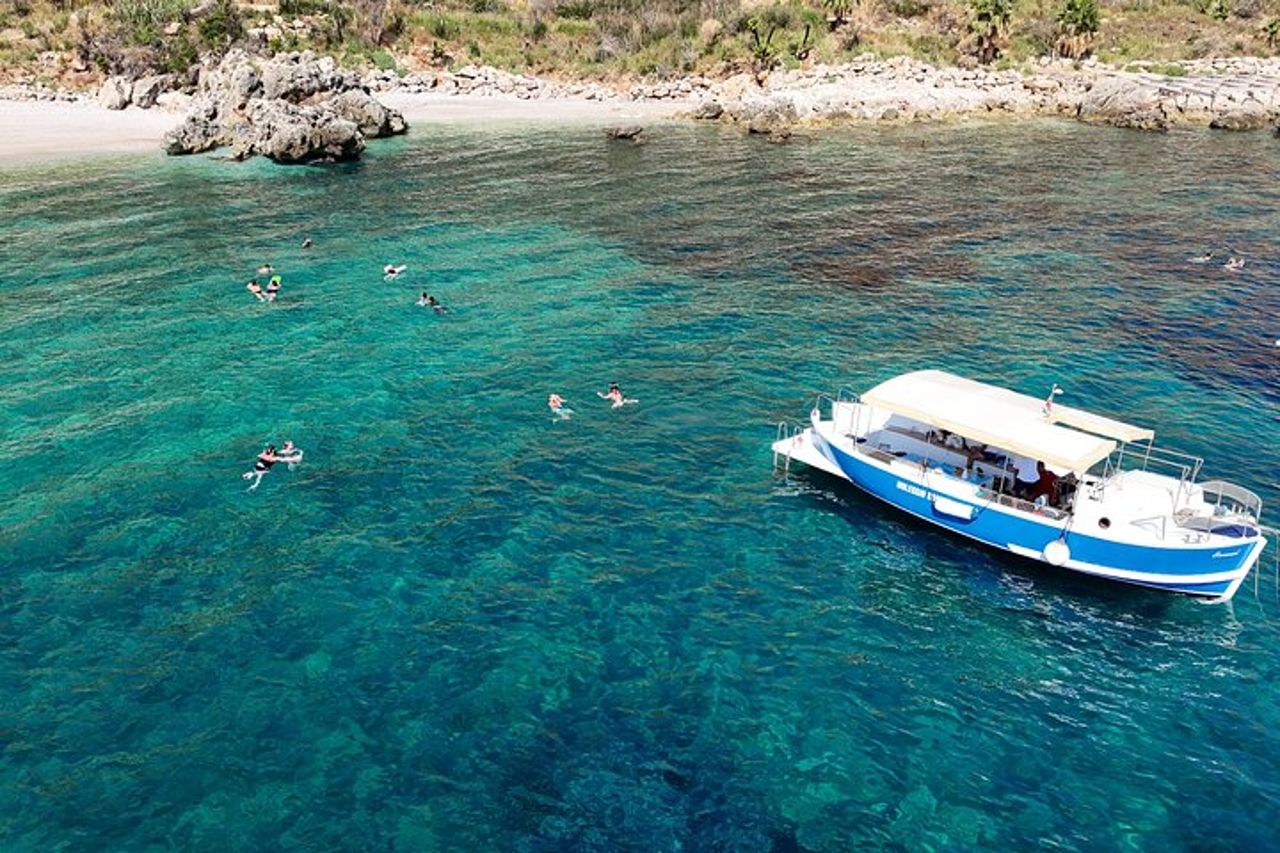 Zingaro: Dove il blu del mare incontra il battito della natura — 2