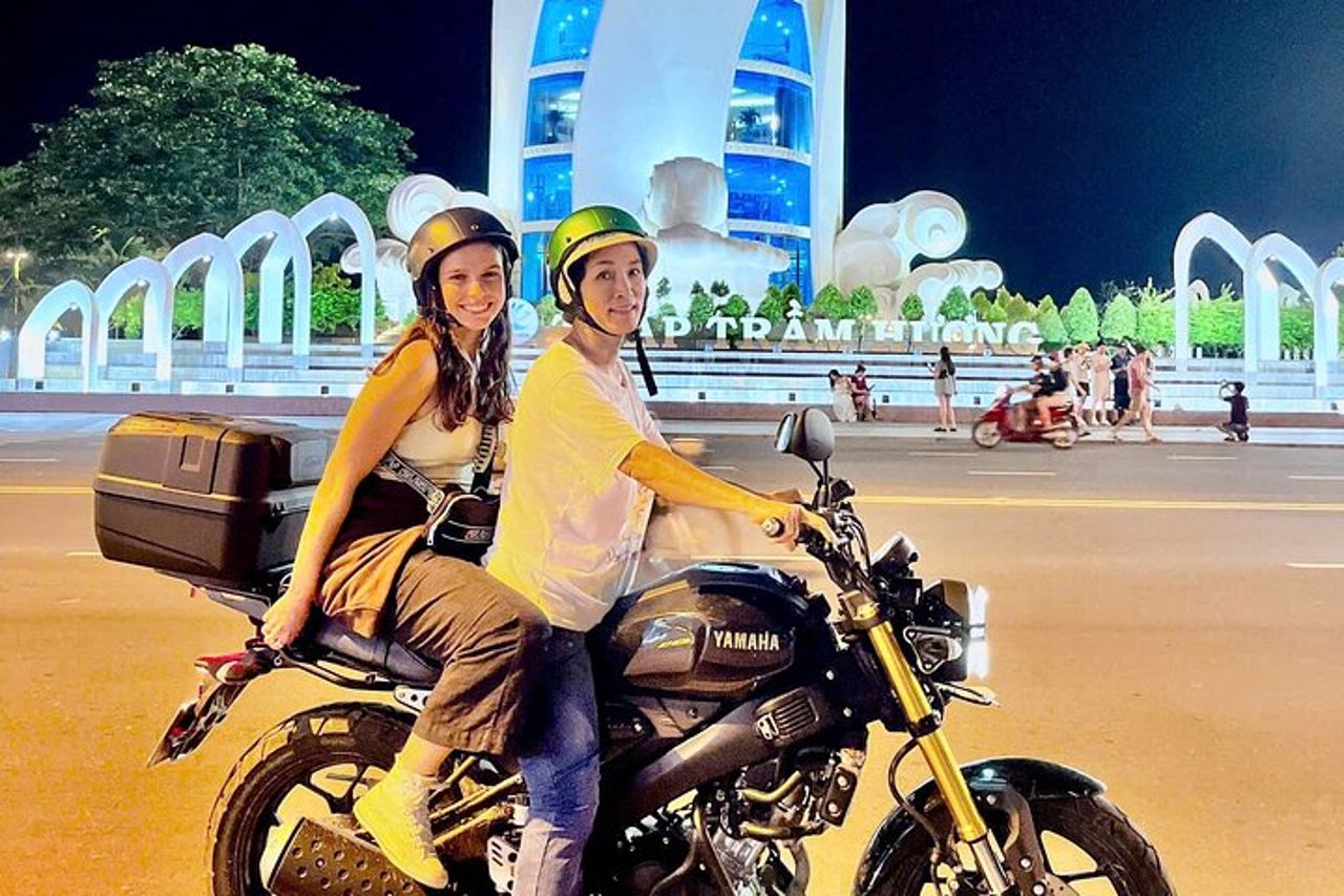 Nha Trang Degustazione di cibo locale e tour turistico in scooter