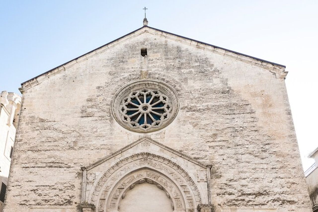 Murgia Tour: Gravina, Altamura e Trani in bus con degustazione — 5