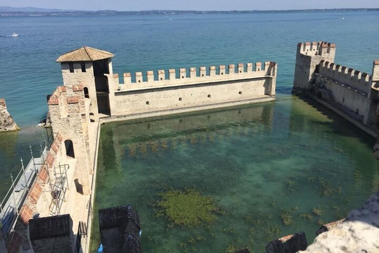 Escursione di mezza giornata sul Lago di Garda : Sirmione e visita di Borghetto — 5