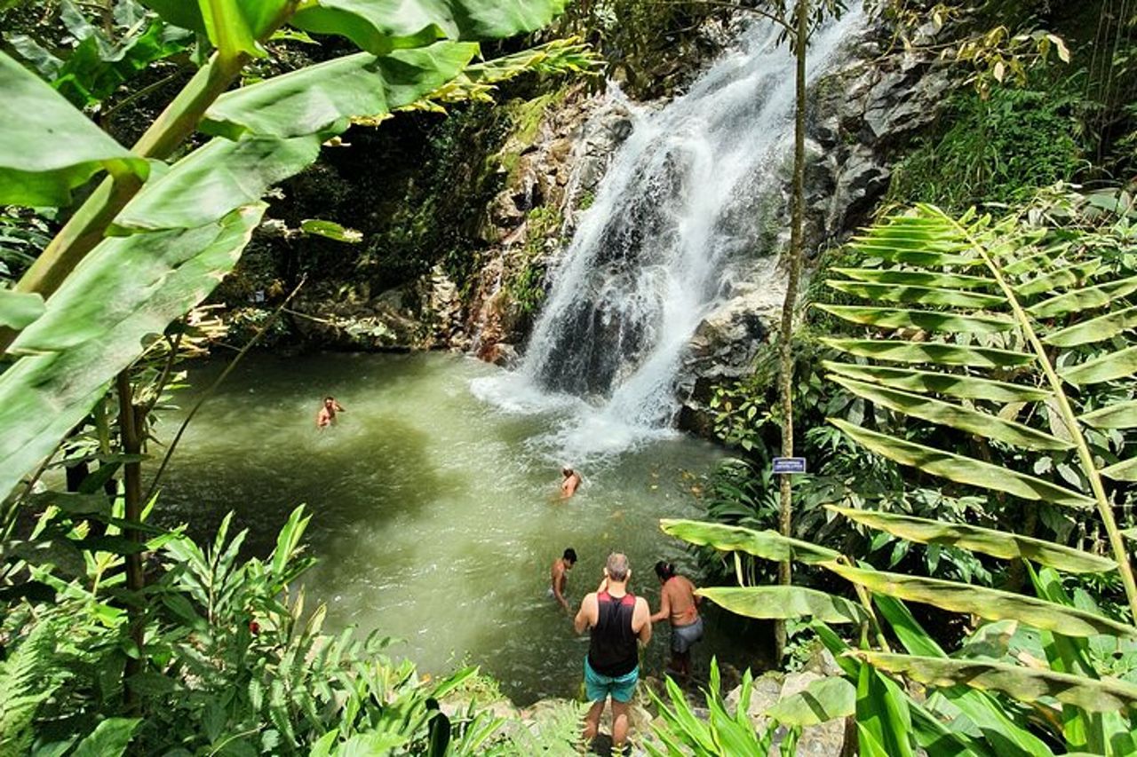 Giornata intera alla cascata di Marinka e alla catena montuosa di Minca