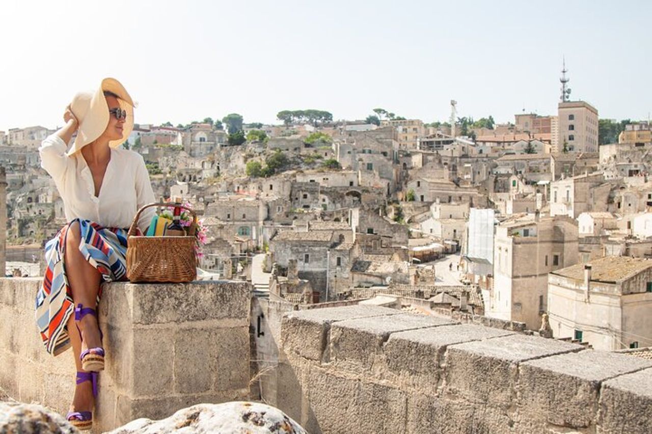 Escursione guidata a terra a Bari: Matera, Alberobello e Polignano — 3