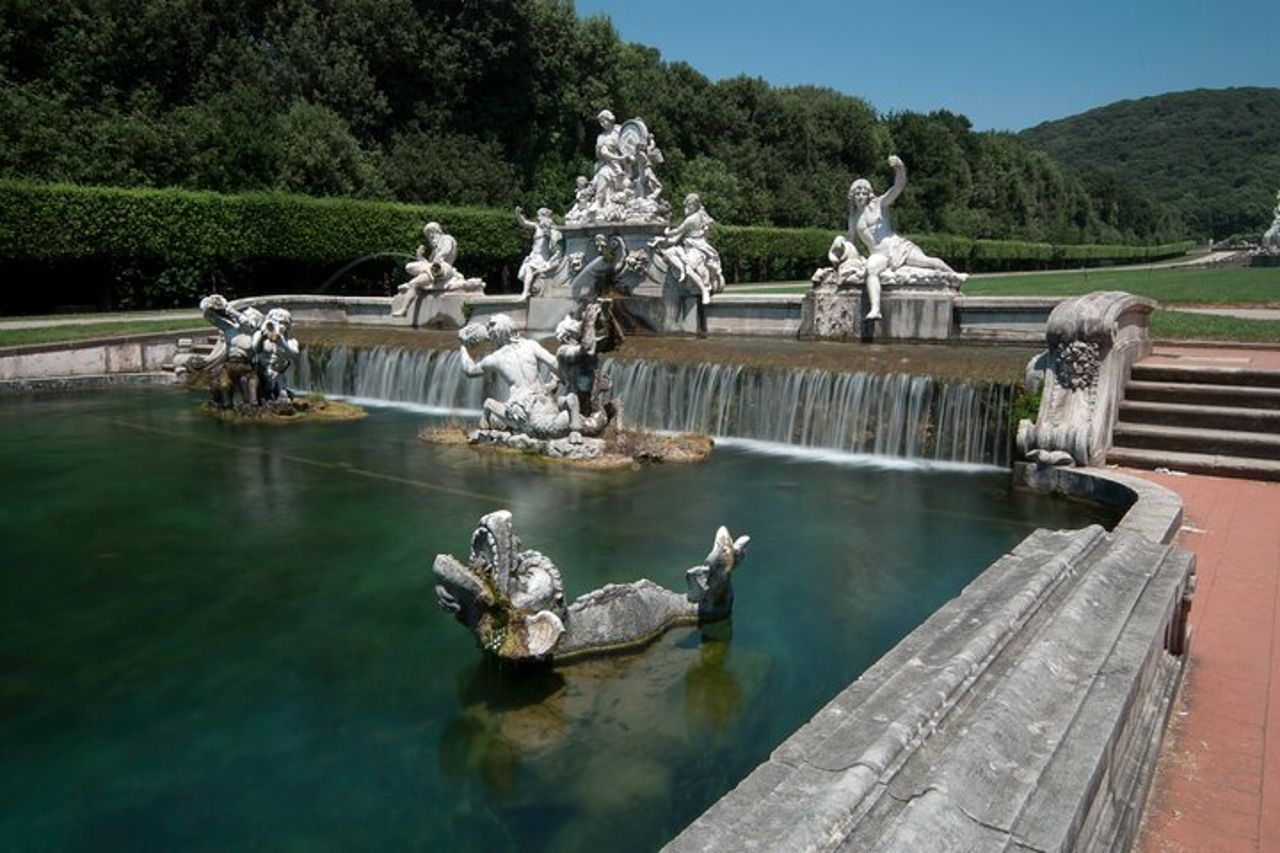 Caserta : Scopri il tour a piedi della Reggia — 5