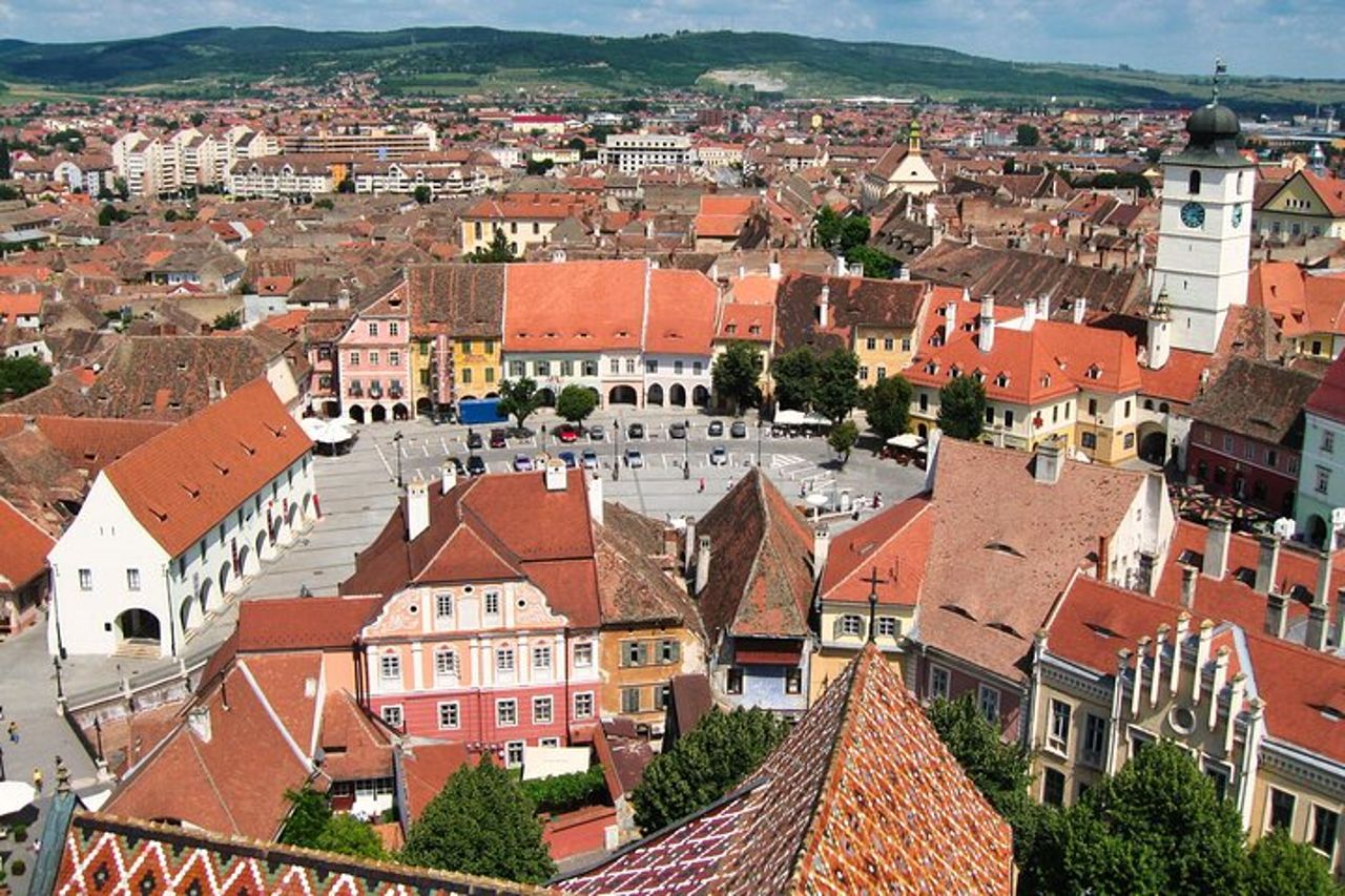 Scopri Sibiu e la miniera di sale di Turda in una gita di un giorno da Cluj — 3