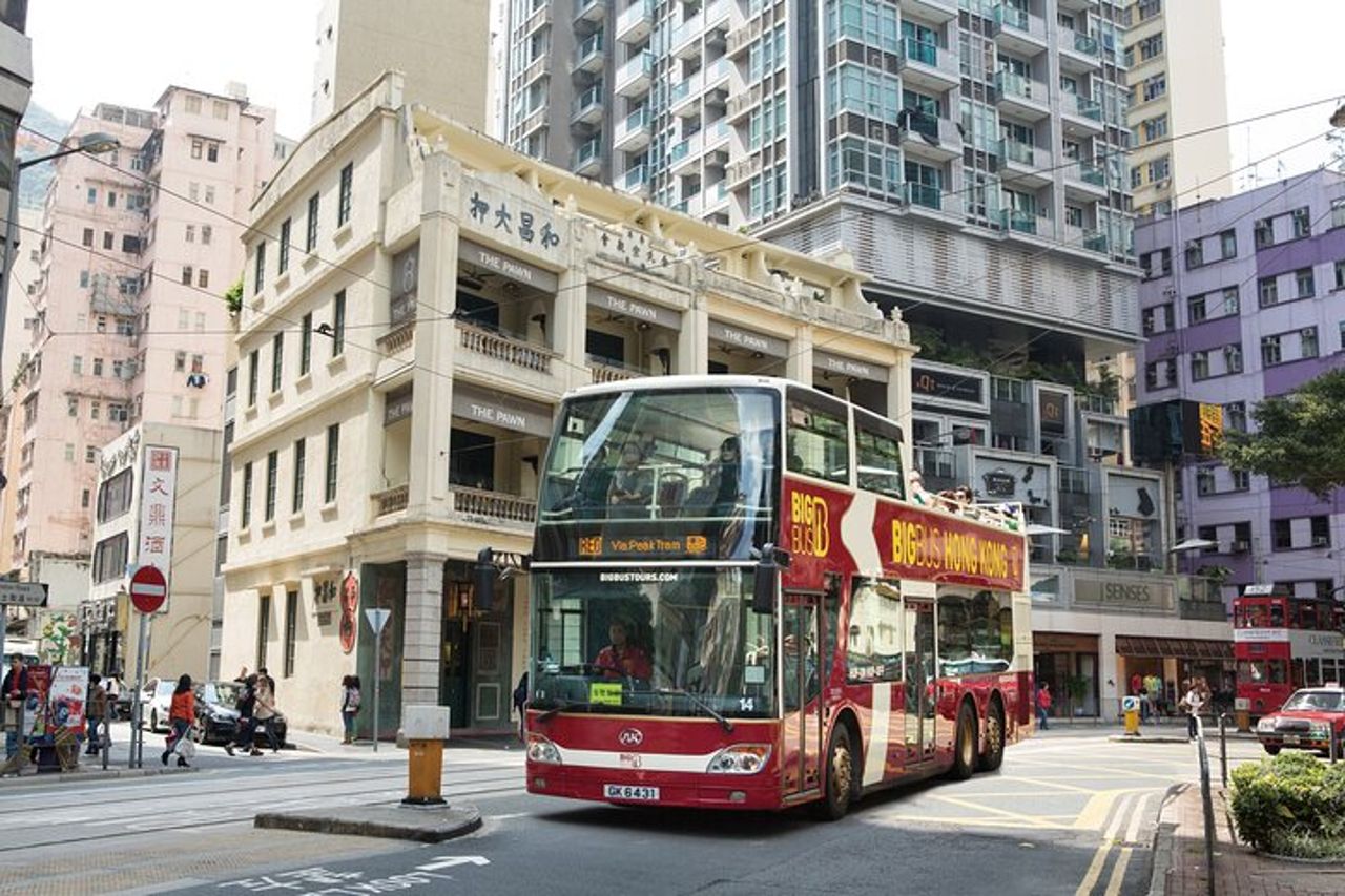 Tour in Big Bus hop-on hop-off senza tettuccio di Hong Kong — 3