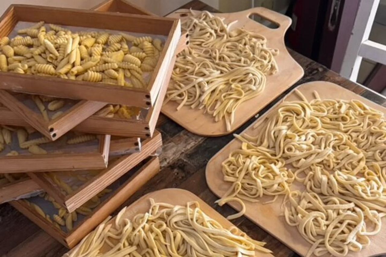 Pasta and Cannolo Making in Taormina by the Sea — 7